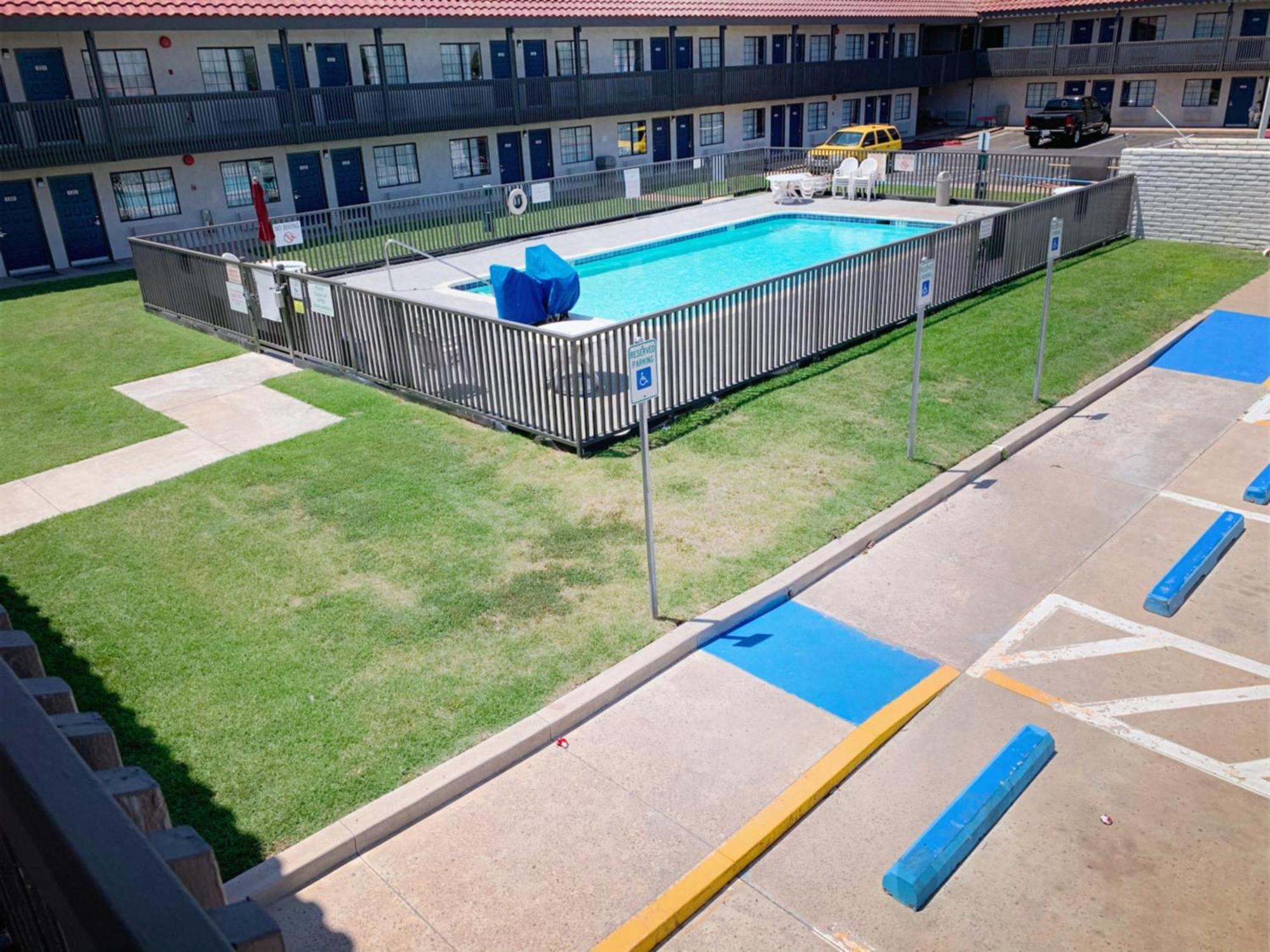 6-amarillo, Tx - Airport Hotel